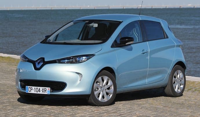 Voiture électrique d’occasion : ce que vous devez absolument vérifier