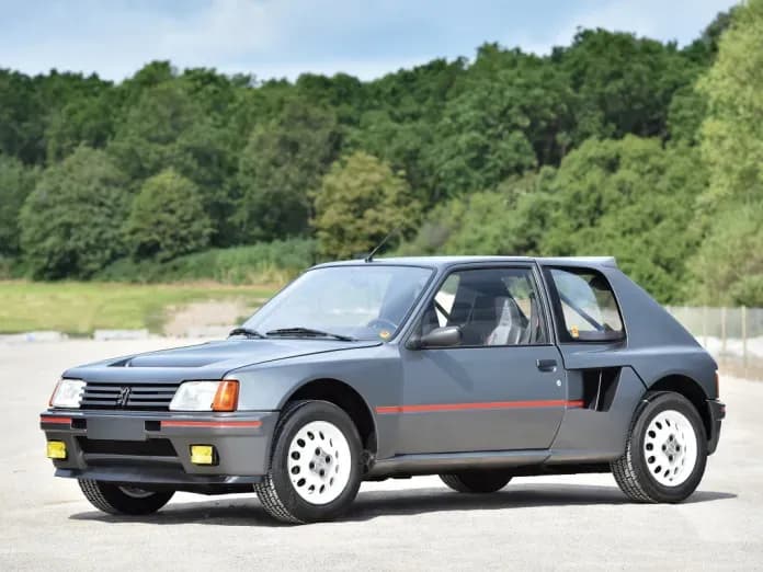 Peugeot 205 GTI Turbo : le mythe, la confusion et la vraie Turbo 16